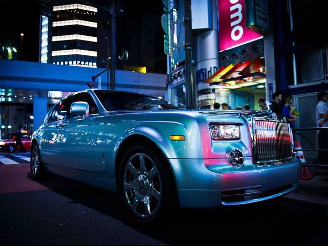 The 102EX made stops around the world, including Japan