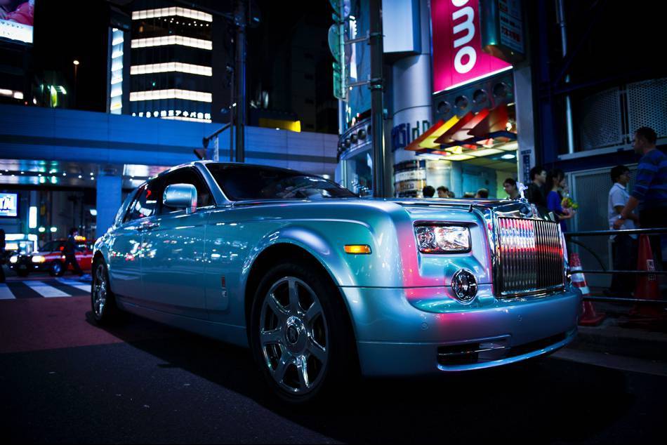 The 102EX made stops around the world, including Japan