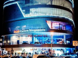 The tallest Audi facility in the region is characterised by six different identifying features – façade, entrance element, showroom concept, Audi curve, signage and exterior design