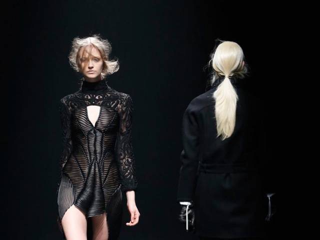 Designers showcasing their Fall/Winter 2013/2014 collections at Japan Fashion Week draw inspiration from Asian influences, targeting the burgeoning Asia market