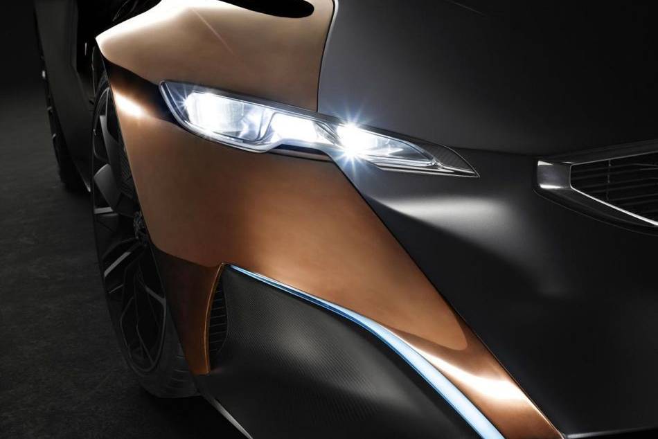 Peugeot creates a dream with the supercar of the 21st century, the Onyx, introducing new techniques and innovative materials to produce a stylish design with extreme performance.