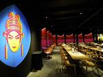 MAD, inspired by the alter ego of Singapore’s much celebrated performer, composer and playwright, Dick Lee,  puts a new spin on the concept of dining.