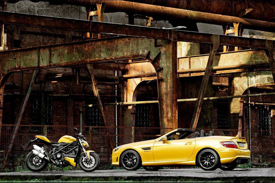 The SLK 55 AMG and Ducati 848 in "Streetfighter Yellow" on display at the Bologna Car Show The SLK 55 AMG and Ducati 848 in "Streetfighter Yellow" on display at the Bologna Car Show