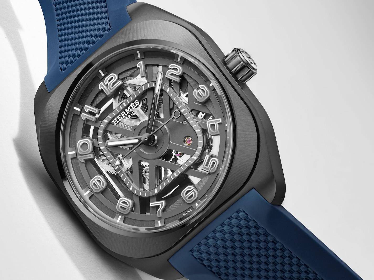 Hermès H08 Squelette reveals the architectural beauty of time