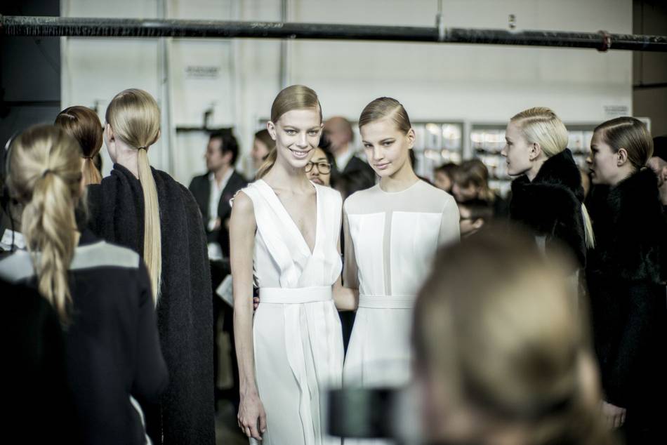 Jason Wu’s debut womenswear collection for the Fall 2015 season serves as the inspiration for the BOSS Woman Runway Edition trilogy of perfumes