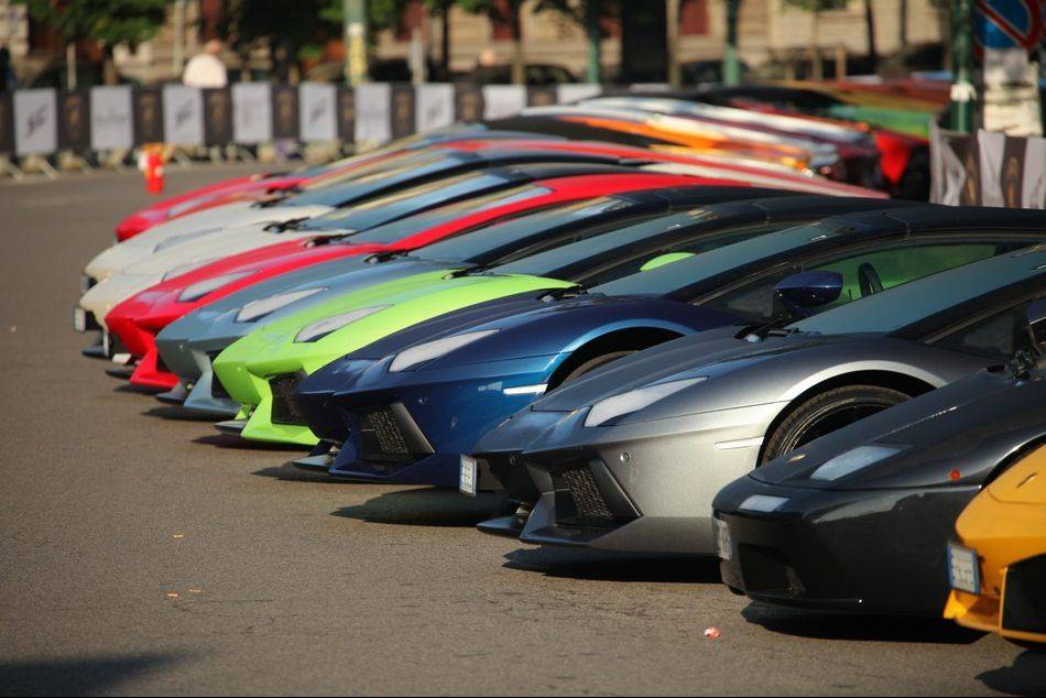 A convoy of 350 Lamborginis embarked on a Grand Tour from Milan to Bologna, as part of the carmaker's 50th Anniversary celebrations