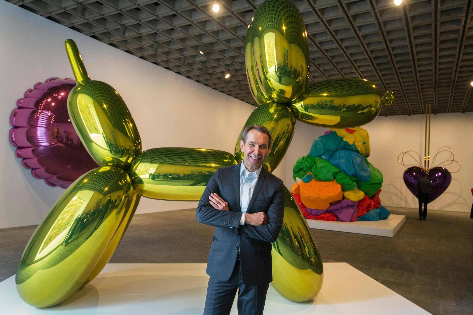 jeff-koons-a-restrospective-at-the-whitney-museum-of-american-art