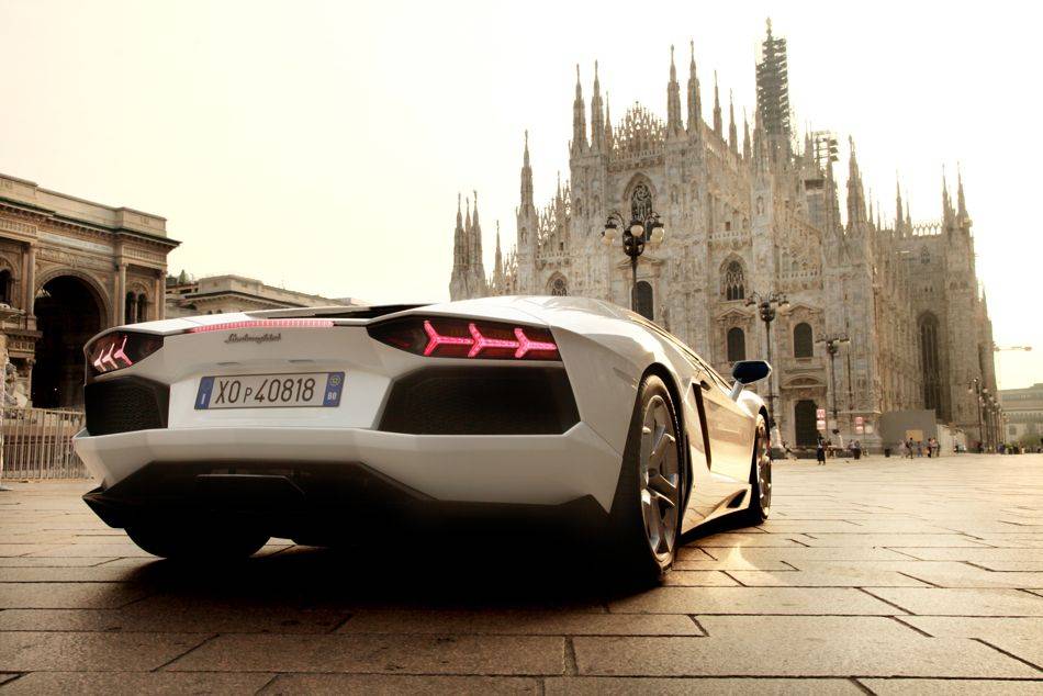 A convoy of 350 Lamborginis embarked on a Grand Tour from Milan to Bologna, as part of the carmaker's 50th Anniversary celebrations