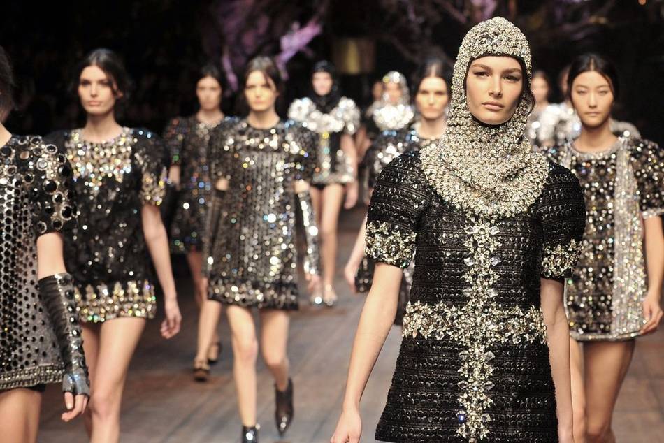 An otherworldly setting provided the perfect ambience for Dolce & Gabbana's fairy-tale show to close out Milan Fashion Week.