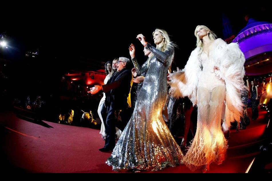 In the fight against HIV/AIDS, Italian label Roberto Cavalli embarked on supporting a series of events in May, culimating in the Life Ball Fashion Show