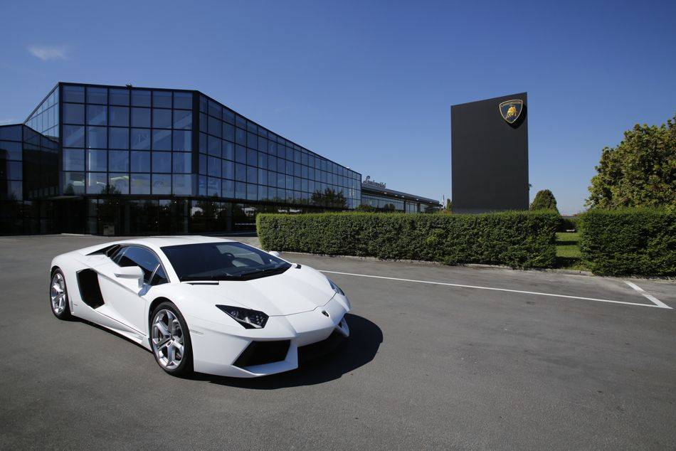 A convoy of 350 Lamborginis embarked on a Grand Tour from Milan to Bologna, as part of the carmaker's 50th Anniversary celebrations