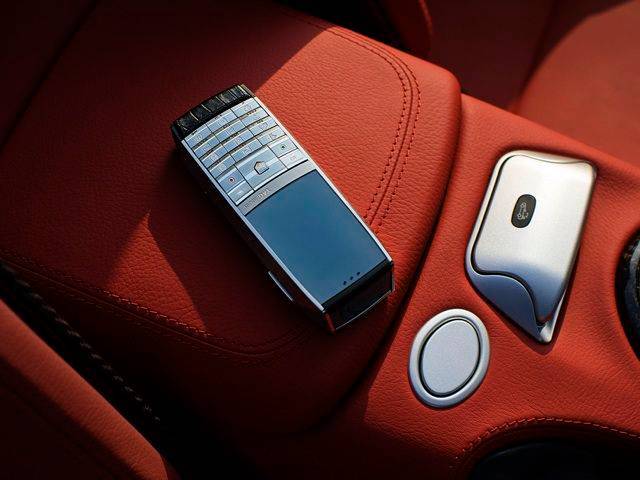 The only instrument that puts time in your hand