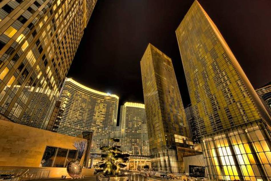 Mandarin Oriental located in the City Center Las Vegas Credit: flickr/treycampbell