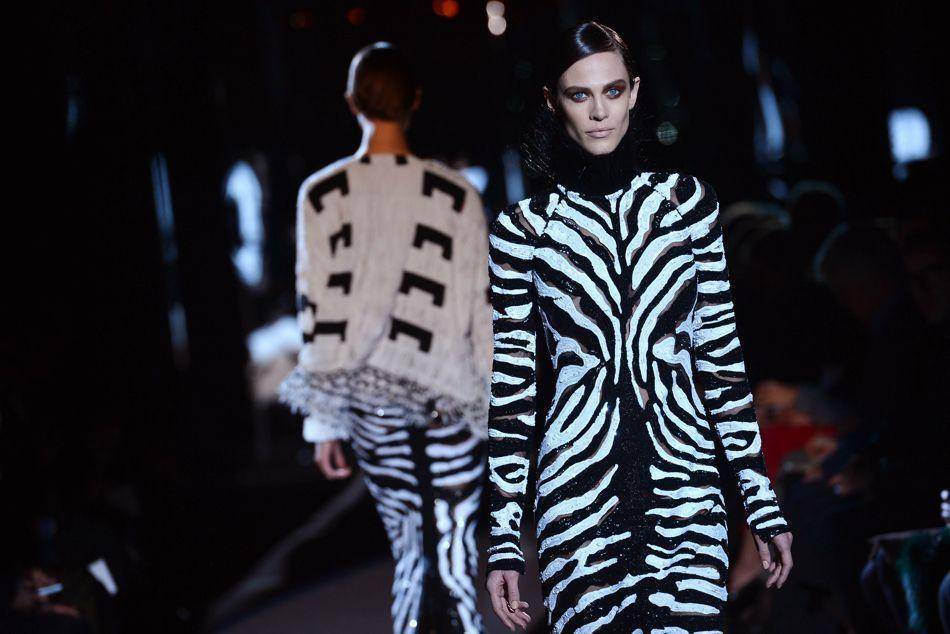 The catwalk debut for Tom Ford's womenswear collection marks a change in strategy, where it used to be displayed only behind closed doors for private clients and magazine editors