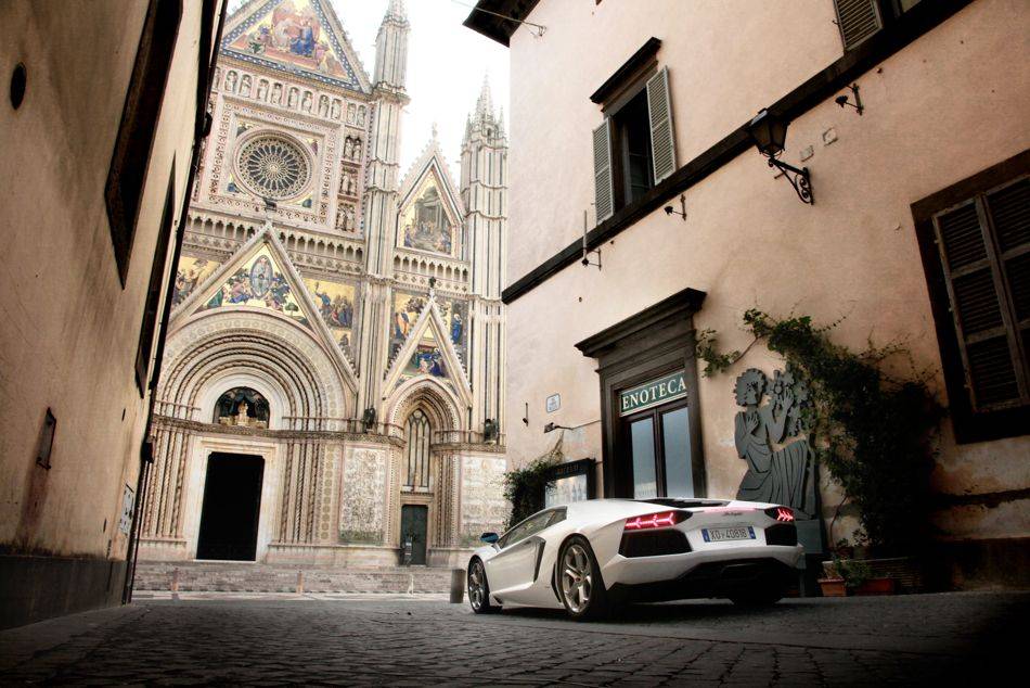 A convoy of 350 Lamborginis embarked on a Grand Tour from Milan to Bologna, as part of the carmaker's 50th Anniversary celebrations