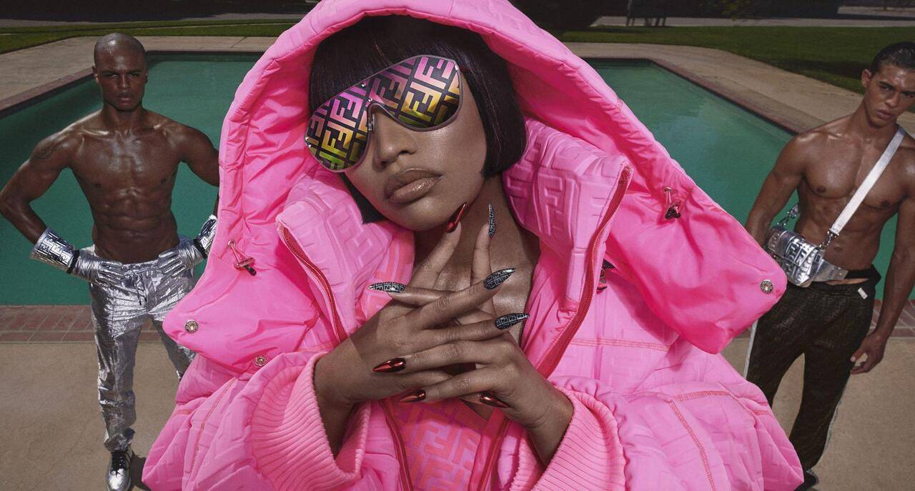 FENDI ジャケット　美品 FENDI X NICKI MINAJ JACKET SILVER Fendi and Nicki Minaj's logo