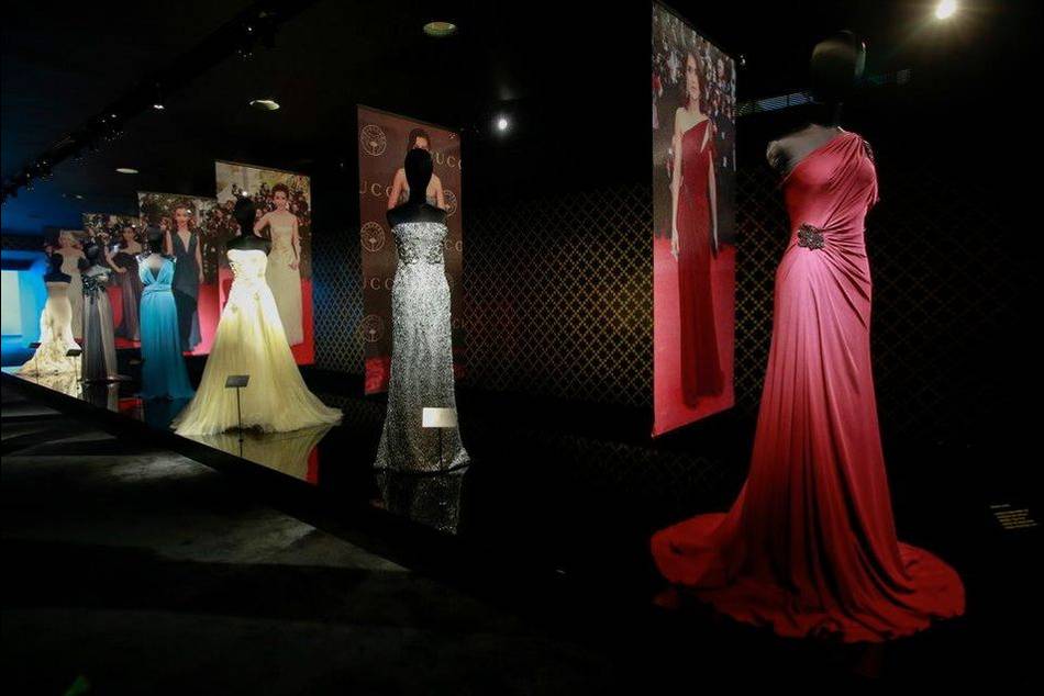 Chinese actress Li Bing Bing cut the ribbon to welcome some of the city's chicest guests at the opening of Gucci's flasghip store at Taipei 101